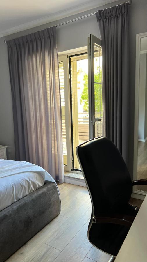 Vila 90 Boutique Hotel Tiranë Eksteriør bilde
